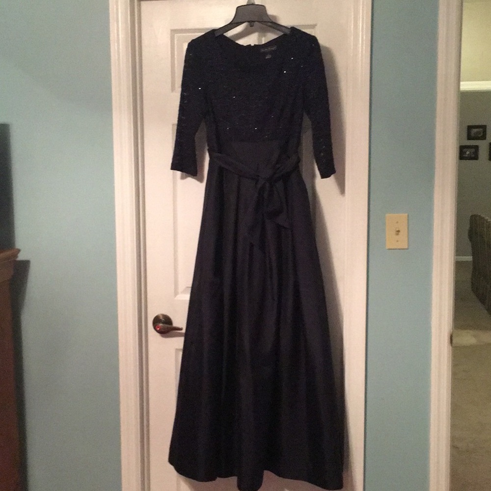 Navy blue evening dress!